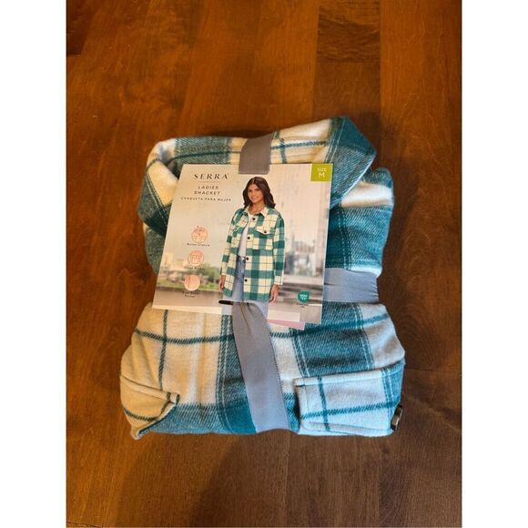 Woman’s Serra snacket size medium brand new teal and white checkered - Picture 1 of 3